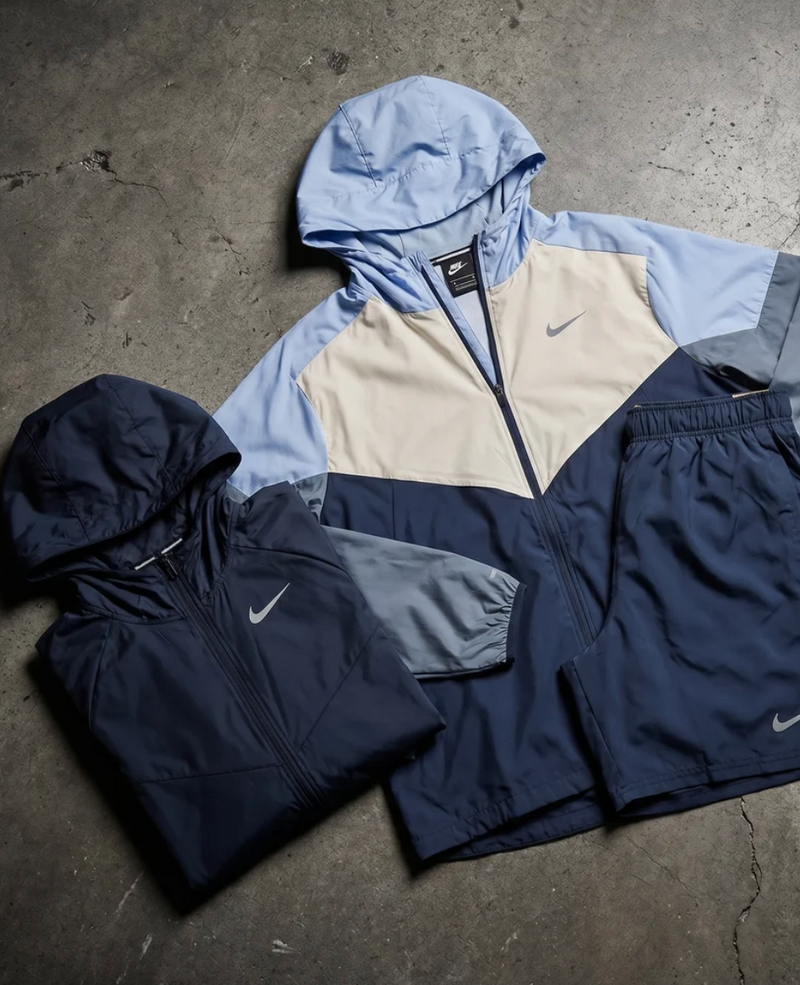 ACTIVEWEAR